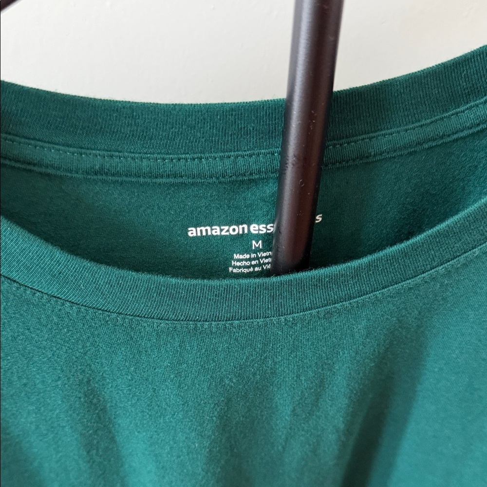 Amazon Essentials Dark Green Puff Sleeve Tee - Picture 2 of 9
